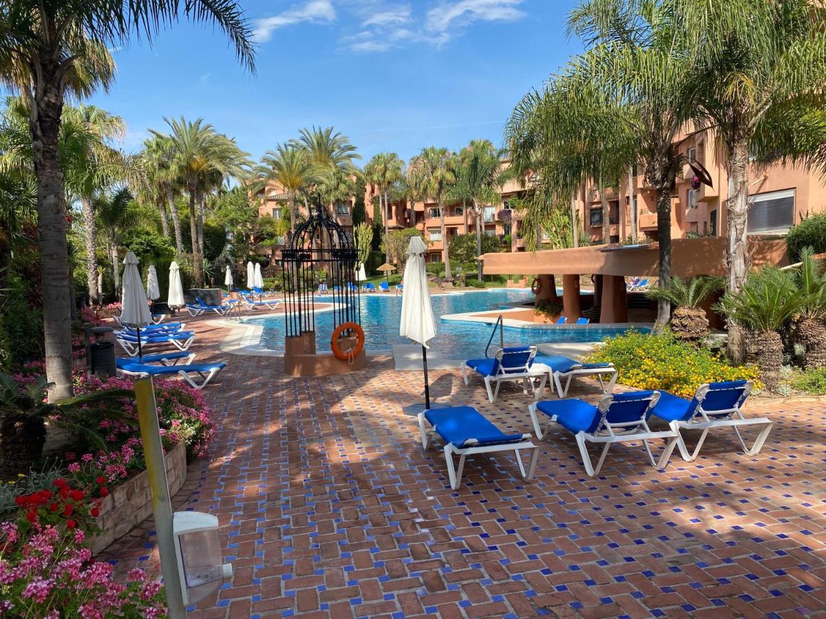 Beautiful Penthouse On Golden Mile, Near Apartment Marbella