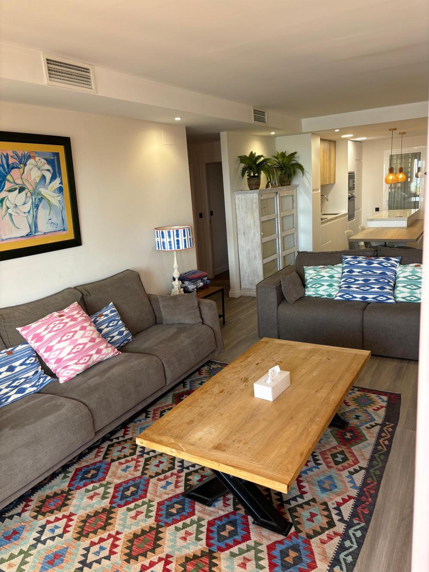 Apartamento Beautiful Penthouse On Golden Mile, Near